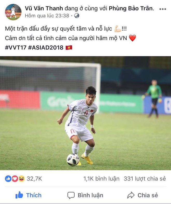 Đăng status đẳng cấp như Văn Thanh, 1 dòng cảm xúc nhưng phải chỉnh sửa đến 9 lần