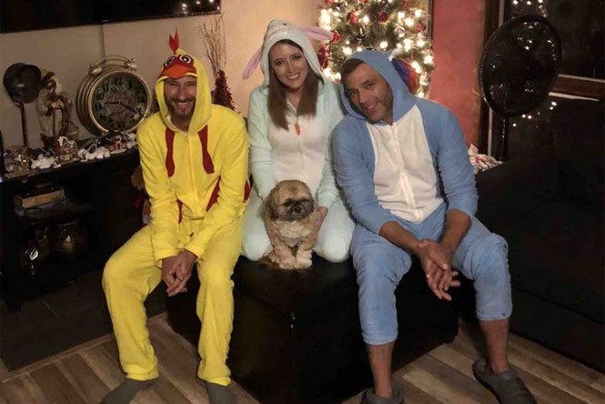 Vận động 400.000 USD giúp người vô gia cư, cặp đôi bị tố bỏ túi riêng