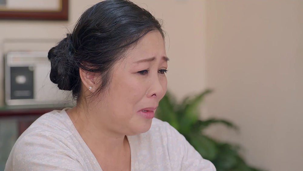 Gạo nếp gạo tẻ tập 51: Bà Mai khóc xin Kiệt hãy coi mình như mẹ ruột