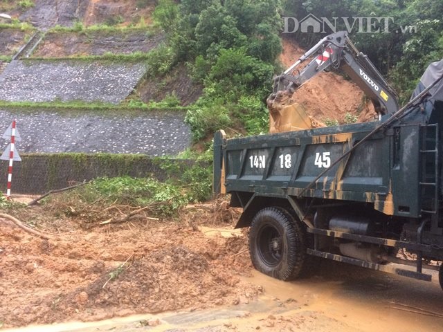 Mưa lớn liên tiếp, Hạ Long thất thủ