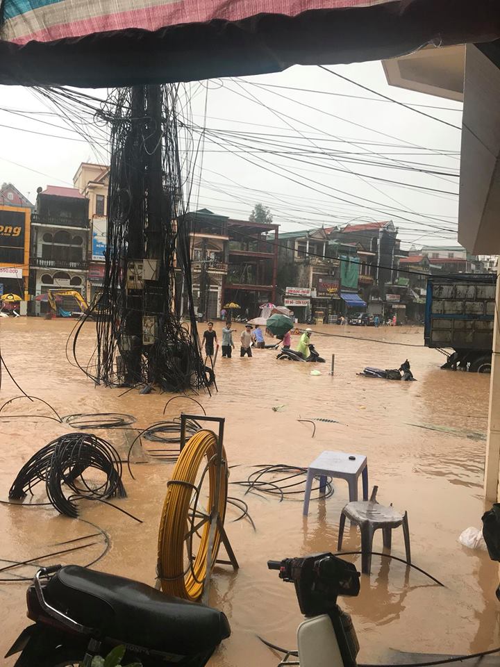 Mưa lớn liên tiếp, Hạ Long thất thủ