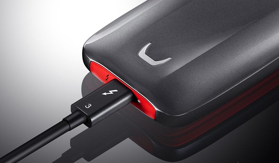 Ổ cứng di động Samsung mới sao chép 20GB dữ liệu chỉ trong 12 giây