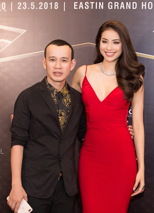 Trùm chân dài Việt: 3 đường vào showbiz là tiền, tài hoặc lên giường với đại gia