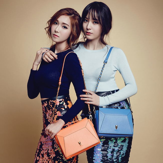 Những cặp chị em quyền lực nhất showbiz Hàn Quốc: Nổi tiếng như nhà Kim Tae Hee cũng chịu thua cặp đôi này Những cặp chị em quyền lực nhất showbiz Hàn Quốc: Nổi tiếng như nhà Kim Tae Hee cũng chịu thua cặp đôi này