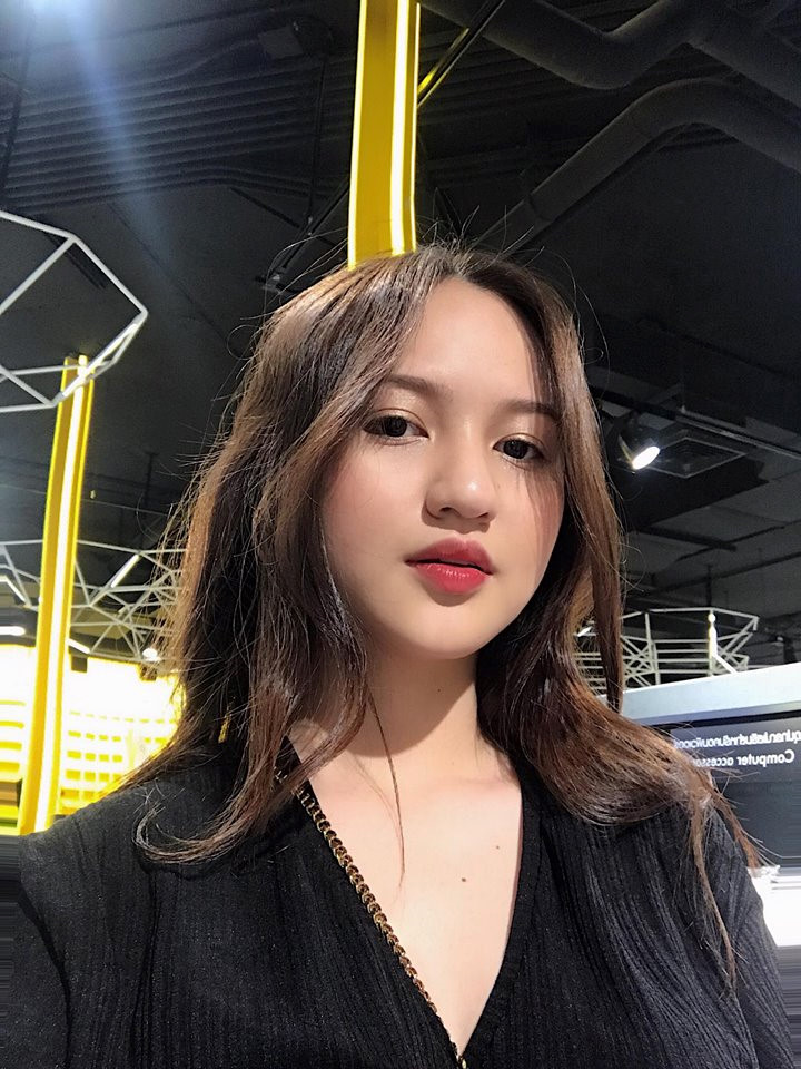 Những gái Việt 100% thường bị nhầm là con lai