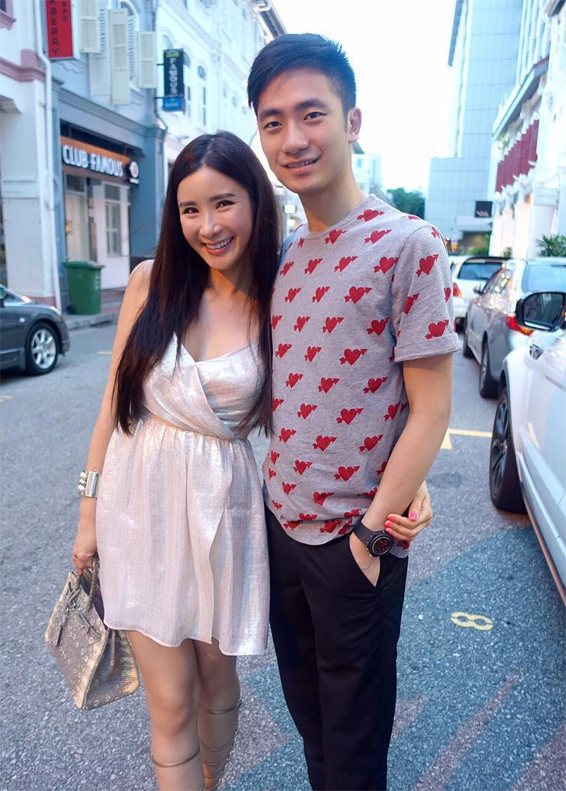 Ảnh gia đình chụp vội đẹp như bìa tạp chí làm dân mạng hoang mang: Đâu là mẹ, đâu là con?