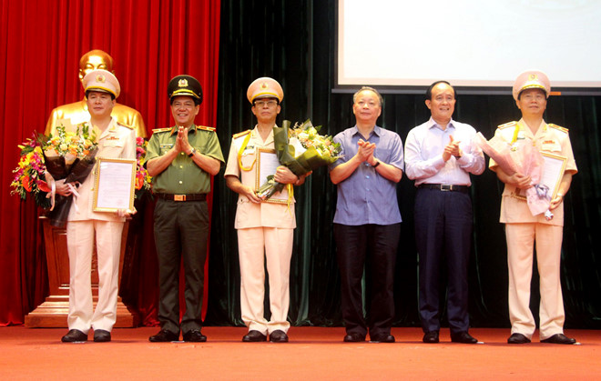 Sáp nhập Cảnh sát PCCC Hà Nội vào Công an Hà Nội