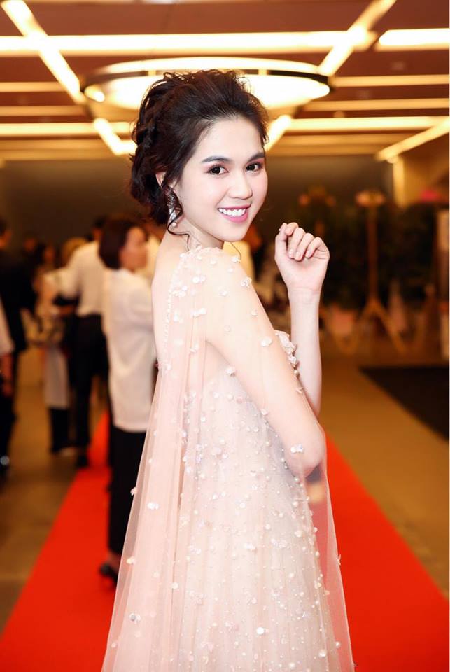 Bị xỉa xói tuổi 30 chưa lấy chồng, Ngọc Trinh: Muốn sống như vậy