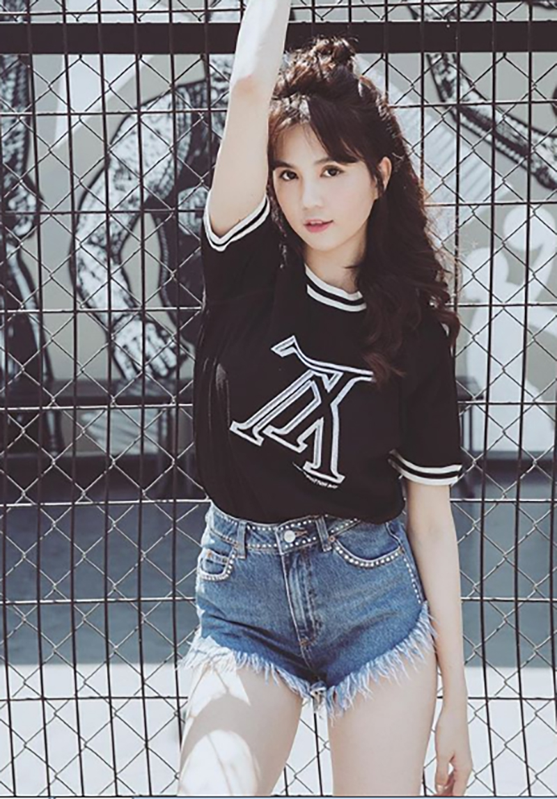 Bị xỉa xói tuổi 30 chưa lấy chồng, Ngọc Trinh: Muốn sống như vậy