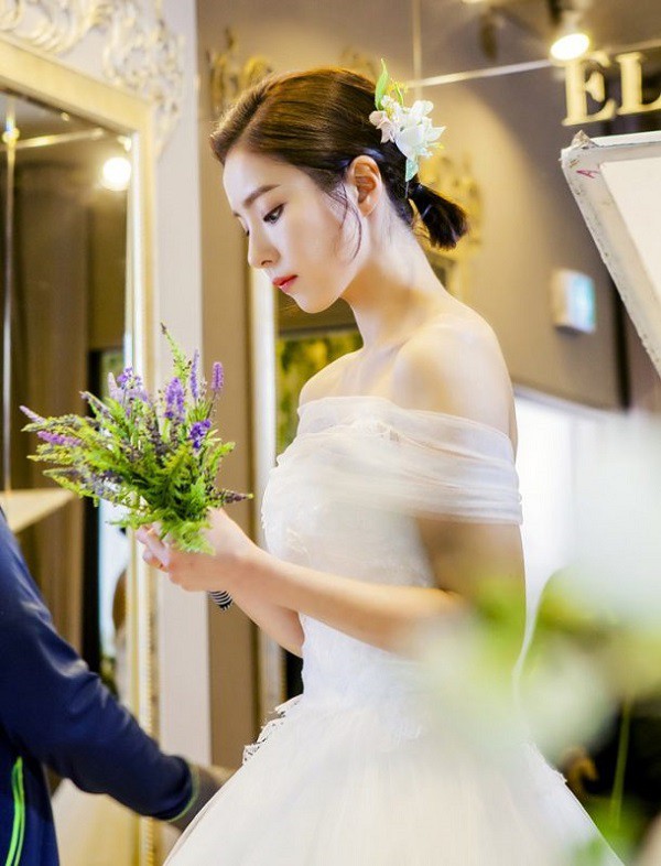 Kịch bản của chồng chưa cưới và màn đánh tráo chú rể khiến cô dâu lệ rơi như mưa