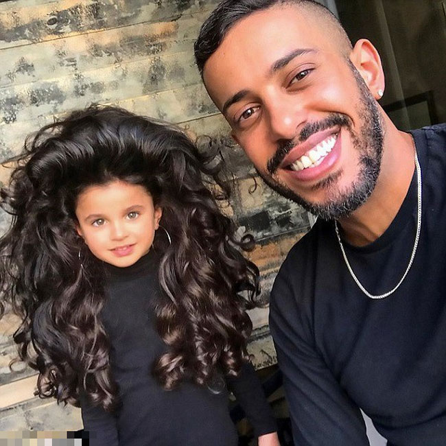 Chỉ bằng vài bức ảnh, cô bé 5 tuổi đã có hàng chục nghìn lượt theo dõi, sức hút chính là ở điểm này