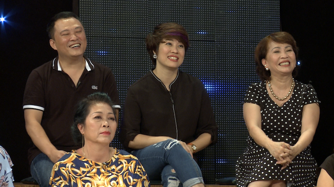 Học viện mẹ chồng tập 6: Lâm Khánh Chi thừa nhận tra tấn mẹ chồng trên sóng truyền hình