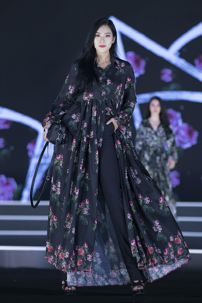 Hoa hậu Việt Nam 2018: Bị ném đá khi chê Người đẹp thời trang như mang bầu, Minh Tiệp mua 5 cái váy về cho vợ