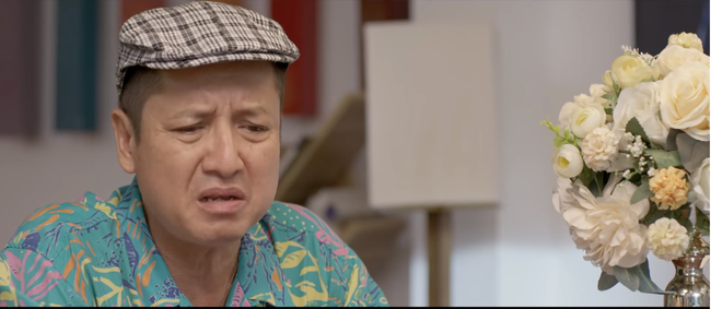 Phim Yêu Thì Ghét Thôi tập 2: Đang mùi mẫn mà bị phá đám, con rể Vân Dung hoảng hốt mặc quần trái Phim Yêu Thì Ghét Thôi tập 2: Đang mùi mẫn mà bị phá đám, con rể Vân Dung hoảng hốt mặc quần trái