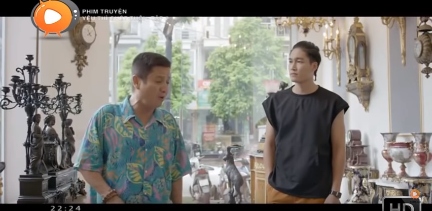 Phim Yêu Thì Ghét Thôi tập 2: Đang mùi mẫn mà bị phá đám, con rể Vân Dung hoảng hốt mặc quần trái Phim Yêu Thì Ghét Thôi tập 2: Đang mùi mẫn mà bị phá đám, con rể Vân Dung hoảng hốt mặc quần trái