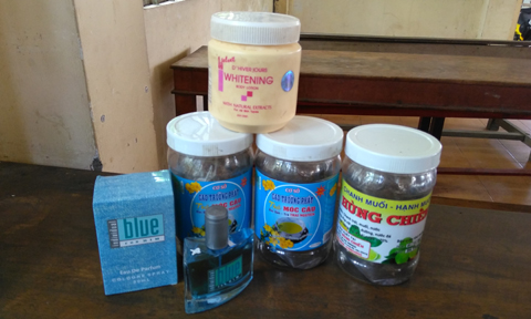 Giải cứu thiếu nữ nghi bị lừa bán trinh giá 200 triệu