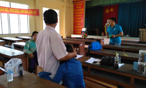 Giải cứu thiếu nữ nghi bị lừa bán trinh giá 200 triệu