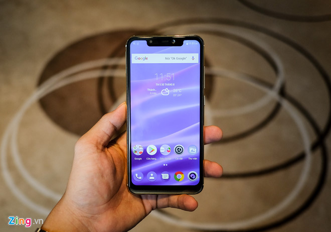 Mobiistar X ra mắt ở VN - dáng giống iPhone X, giá 4,5 triệu đồng