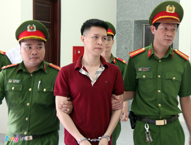 Bố đẻ đánh con trai gãy xương sườn bị đề nghị tối đa hơn 6 năm tù