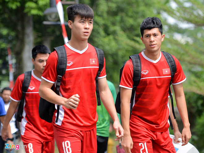 Văn Hậu trở lại trận gặp Olympic UAE, ông Park lo lắng vì Đình Trọng