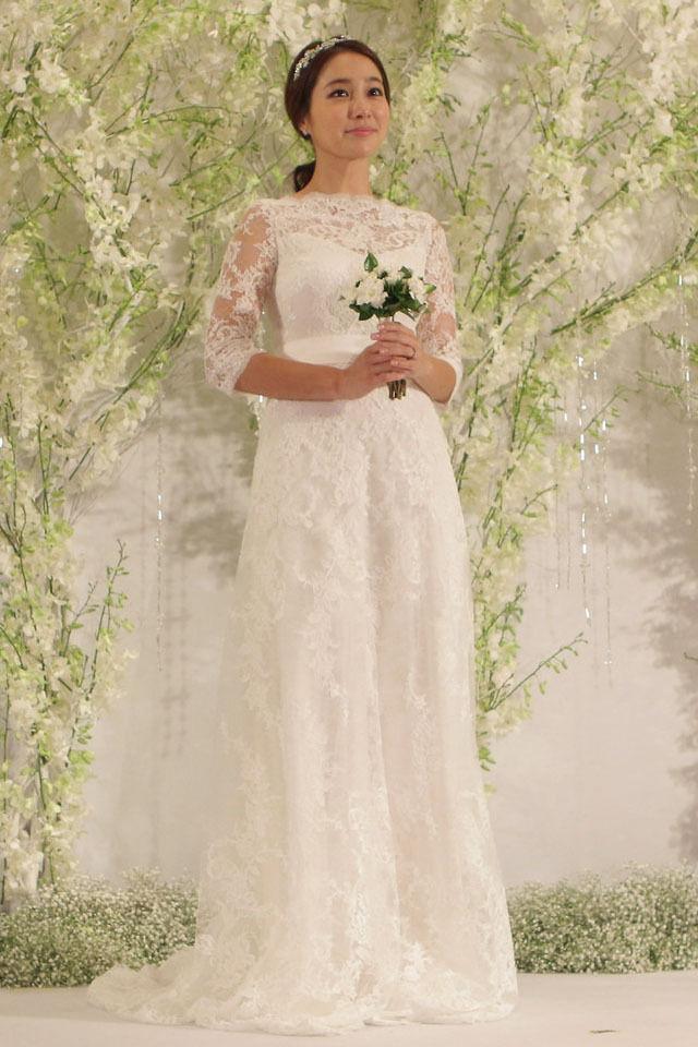 Cuộc đua váy cưới của người đẹp châu Á: chốt hạ, sao Trung chịu chi nhất với giá 900 tỷ