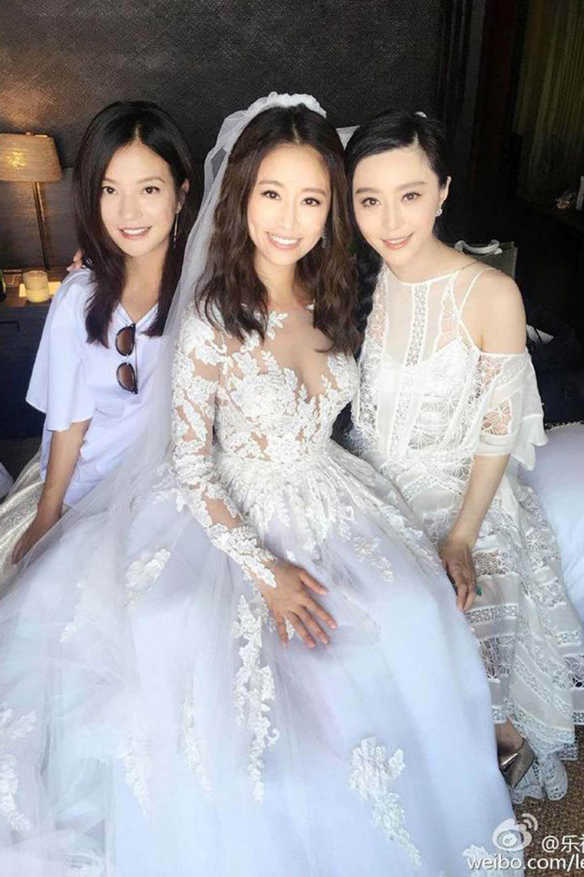 Cuộc đua váy cưới của người đẹp châu Á: chốt hạ, sao Trung chịu chi nhất với giá 900 tỷ