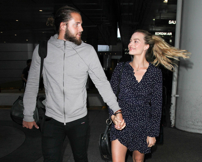 Brad Pitt bị chồng quả bom sex Margot Robbie dằn mặt