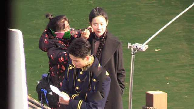 Yêu sách, chảnh chọe, thích đòi hỏi dẫn đến hậu quả nhãn tiền dành cho nghệ sĩ tự tay bóp chết sự nghiệp của mình Yêu sách, chảnh chọe, thích đòi hỏi dẫn đến hậu quả nhãn tiền dành cho nghệ sĩ tự tay bóp chết sự nghiệp của mình