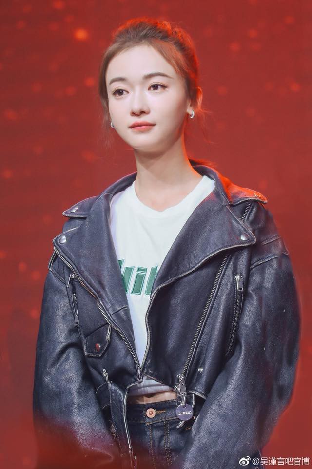 Yêu sách, chảnh chọe, thích đòi hỏi dẫn đến hậu quả nhãn tiền dành cho nghệ sĩ tự tay bóp chết sự nghiệp của mình Yêu sách, chảnh chọe, thích đòi hỏi dẫn đến hậu quả nhãn tiền dành cho nghệ sĩ tự tay bóp chết sự nghiệp của mình