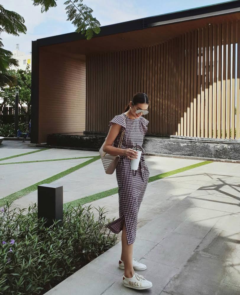 Muốn được sếp khen, đồng nghiệp xuýt xoa thì tham khảo ngay tủ đồ của 4 mỹ nhân này!