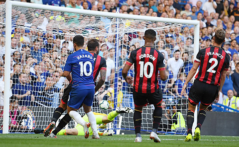 Chelsea 2-0 Bournemouth: The Blues duy trì mạch toàn thắng