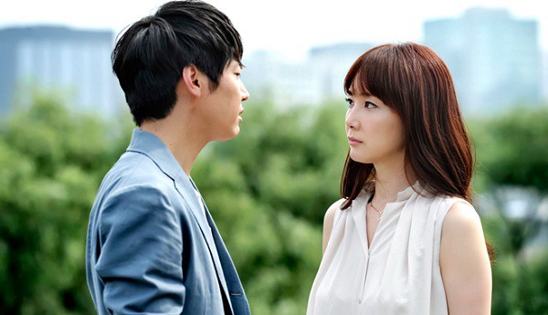 Vợ tung chiêu đơn giản mà cực độc khiến bồ cũ bám chồng dai như đỉa tức khắc lặn không sủi tăm