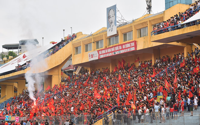 Hàng triệu cổ động viên lặng người sau loạt penalty cân não