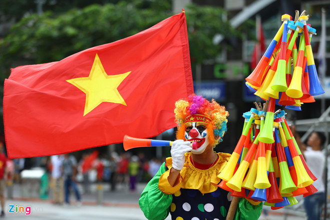 Hàng triệu cổ động viên lặng người sau loạt penalty cân não