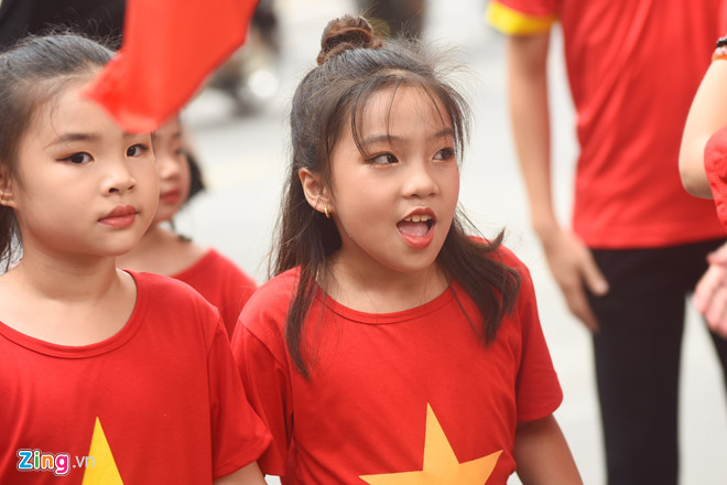 Hàng triệu cổ động viên lặng người sau loạt penalty cân não