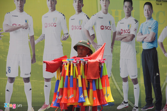 Hàng triệu cổ động viên lặng người sau loạt penalty cân não