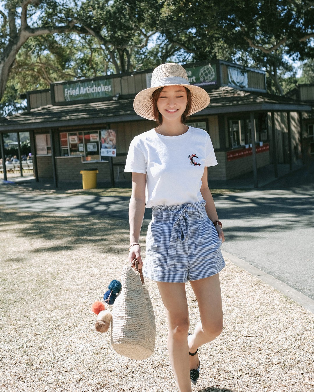 4 lỗi diện đồ dễ biến các nàng thành bà cô già trong vòng một nốt nhạc