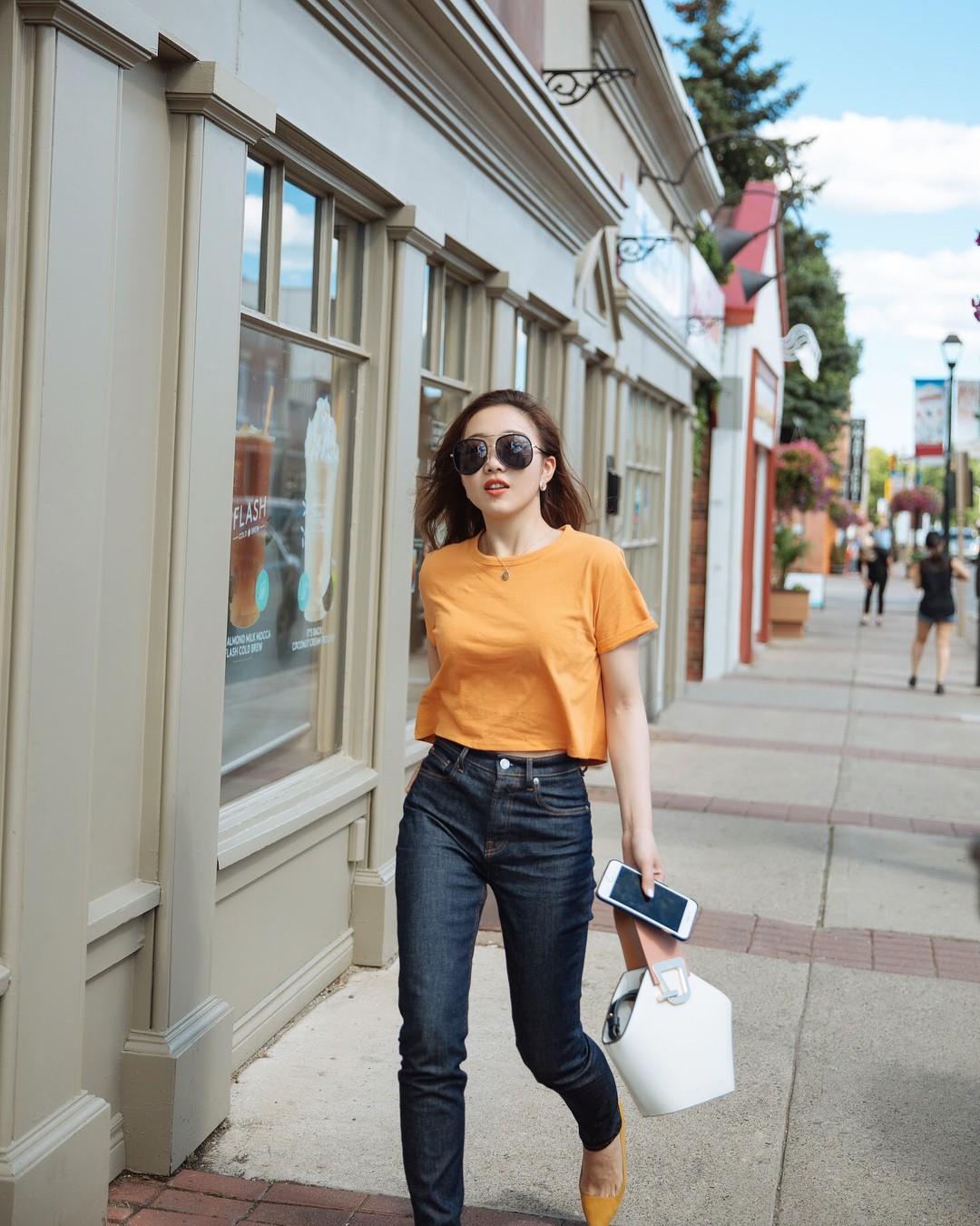 4 lỗi diện đồ dễ biến các nàng thành bà cô già trong vòng một nốt nhạc