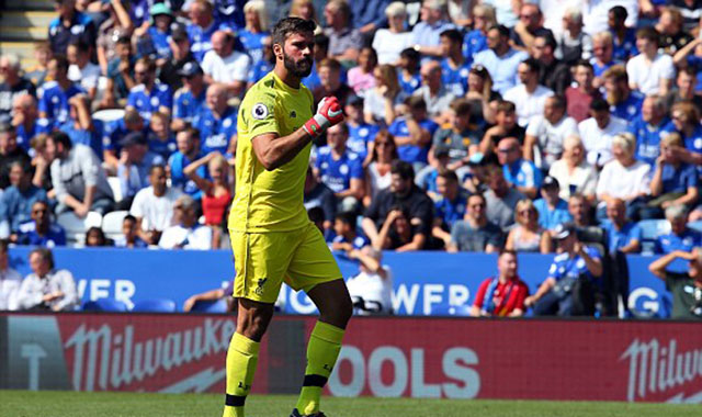 Thắng sát nút, The Kop giữ vững ngôi đầu