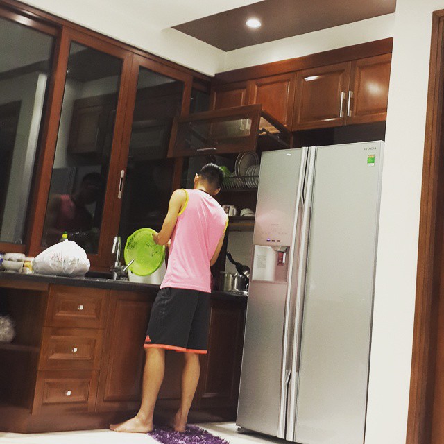 Tiền đạo Văn Quyết - người ghi bàn thắng tung lưới Olympic UAE già thứ nhì đội tuyển, là anh rể tương lai của Duy Mạnh