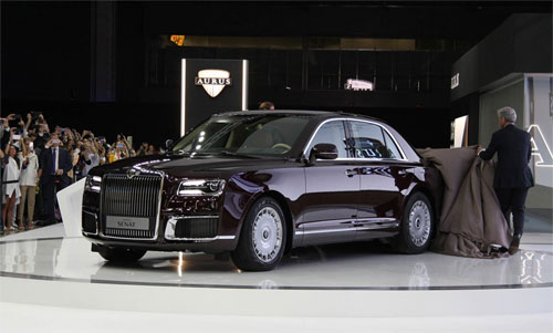 Rolls-Royce của Nga trình làng - siêu sedan 598 mã lực