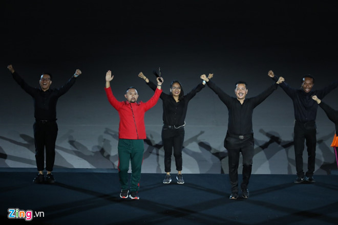 Lễ bế mạc ASIAD 2018: Nhóm nhạc Hàn Quốc khuấy động sân khấu Lễ bế mạc ASIAD 2018: Nhóm nhạc Hàn Quốc khuấy động sân khấu