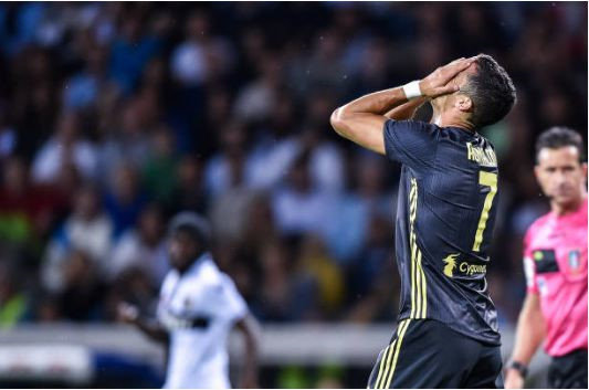 Ronaldo tịt ngòi trận thứ ba liên tiếp: Gay go thật rồi đấy CR7