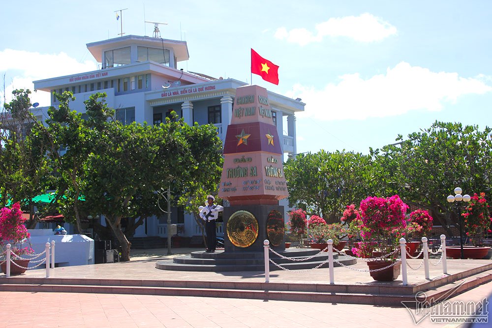 Lời thề son sắt dưới cờ Tổ quốc ở Trường Sa