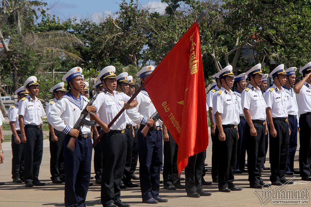 Lời thề son sắt dưới cờ Tổ quốc ở Trường Sa