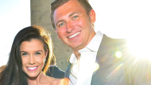 Chú rể bị nhân tình bóc phốt chỉ vài giờ trước đám cưới xa hoa