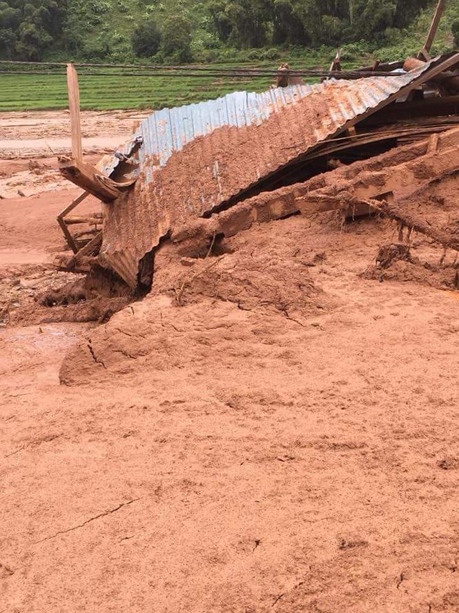 Hình ảnh mưa lũ tàn phá khủng khiếp ở Mường Lát