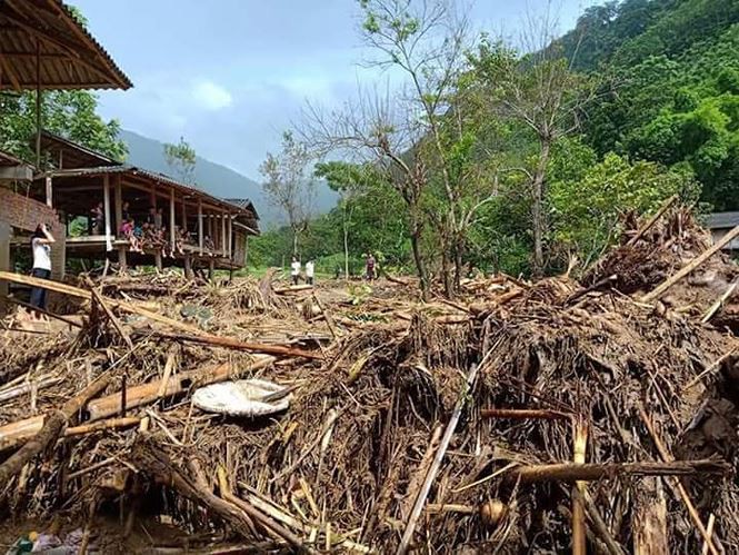 Hình ảnh mưa lũ tàn phá khủng khiếp ở Mường Lát