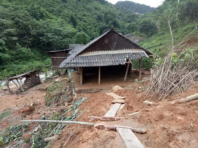 Hình ảnh mưa lũ tàn phá khủng khiếp ở Mường Lát