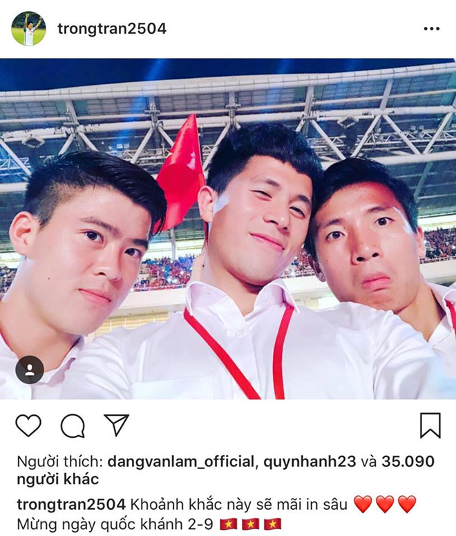 Tiến Dũng, Quang Hải, Đức Chinh tụ tập ăn uống sau lễ vinh danh